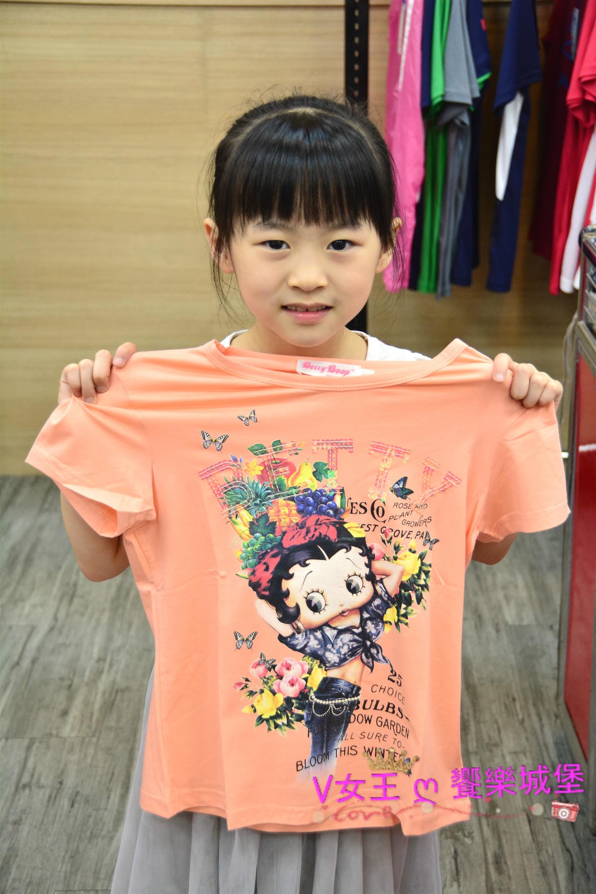 PIG_8586_meitu_10.jpg PIG_8586_meitu_10.jpg