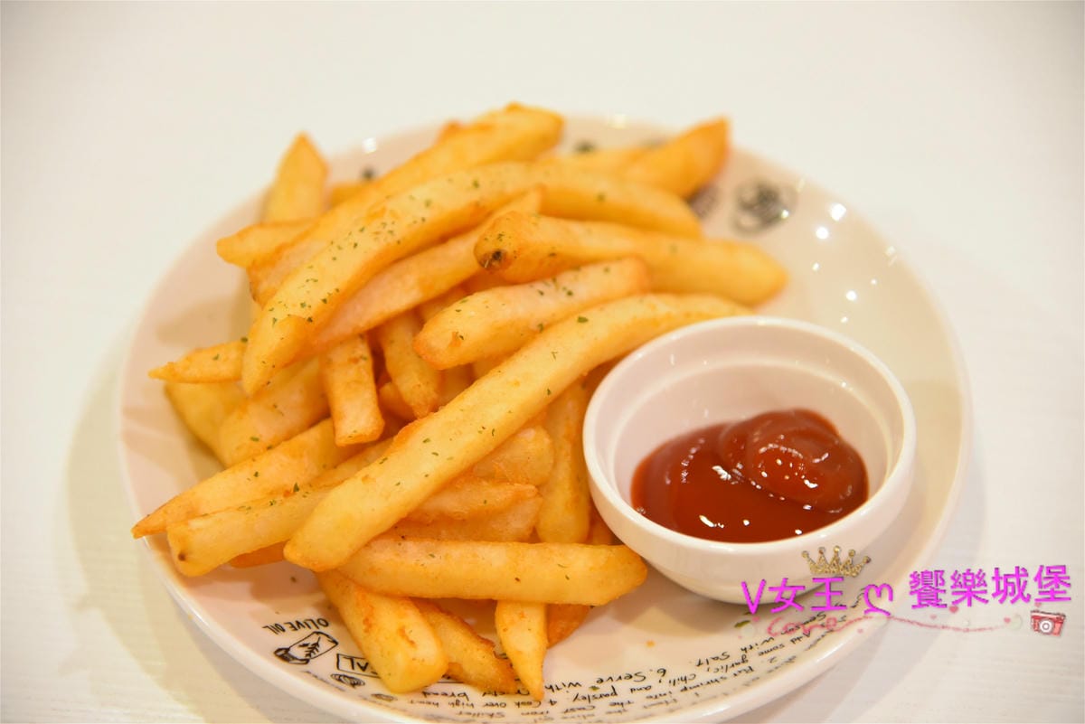 【食。板橋美食】 新埔義大利麵 飽食義燉 樸實溫馨的環境 【食。板橋美食】 新埔義大利麵 飽食義燉 樸實溫馨的環境