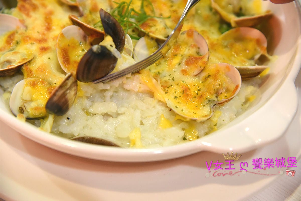 【食。板橋美食】 新埔義大利麵 飽食義燉 樸實溫馨的環境 【食。板橋美食】 新埔義大利麵 飽食義燉 樸實溫馨的環境