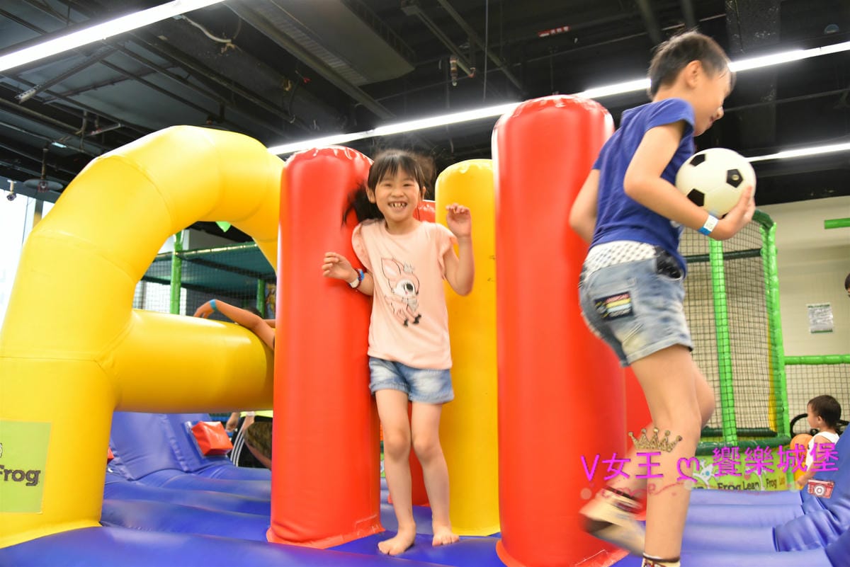 【台北松山區親子餐廳】 跳跳蛙親子運動餐廳 搬家後二訪,