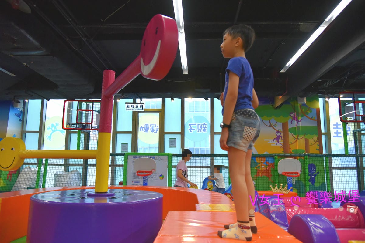 【台北松山區親子餐廳】 跳跳蛙親子運動餐廳 搬家後二訪,