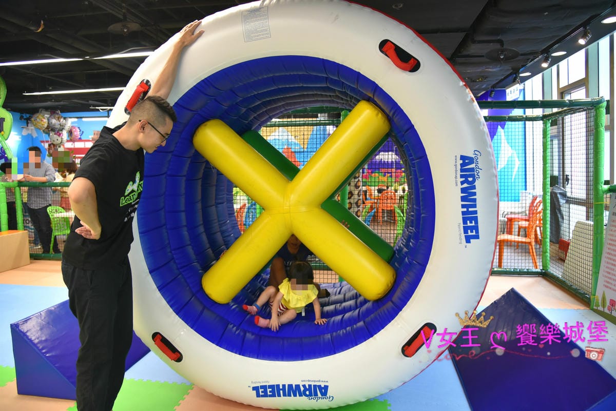 【台北松山區親子餐廳】 跳跳蛙親子運動餐廳 搬家後二訪,