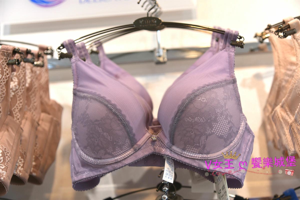 DSC_2054_meitu_38.jpg DSC_2054_meitu_38.jpg