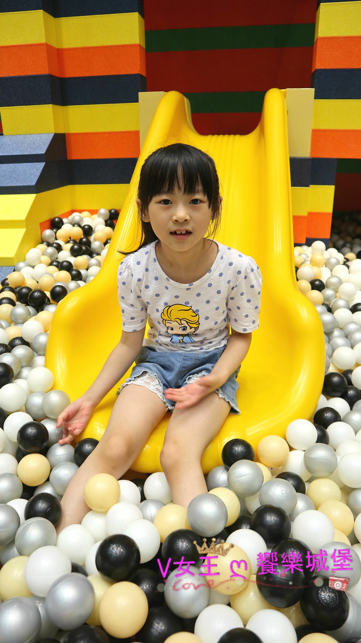 【親子室內樂園】Kid’s建築樂園 – 共築童樂館 全台最大積木樂園、八大區域盡情體驗、大型造型氣墊設施讓小孩玩到忘我,只到9/2不可錯過喔 !