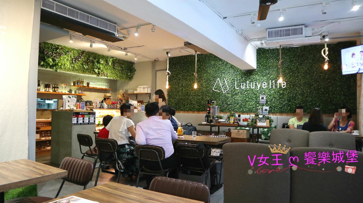 【台北信義安和美食】璐露野生活 LULUYELIFE CAFÉ 野餐餐廳 誰說不能在室內野餐,華麗的雙人派對野餐桌,跟姊妹享受不被風吹日曬的野餐日