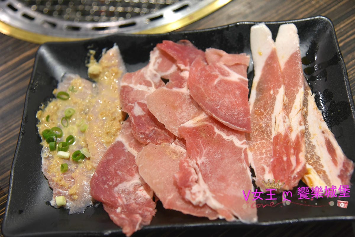 【新北樹林燒烤吃到飽】好客燒烤 樹林秀泰店 寬敞環境、豐