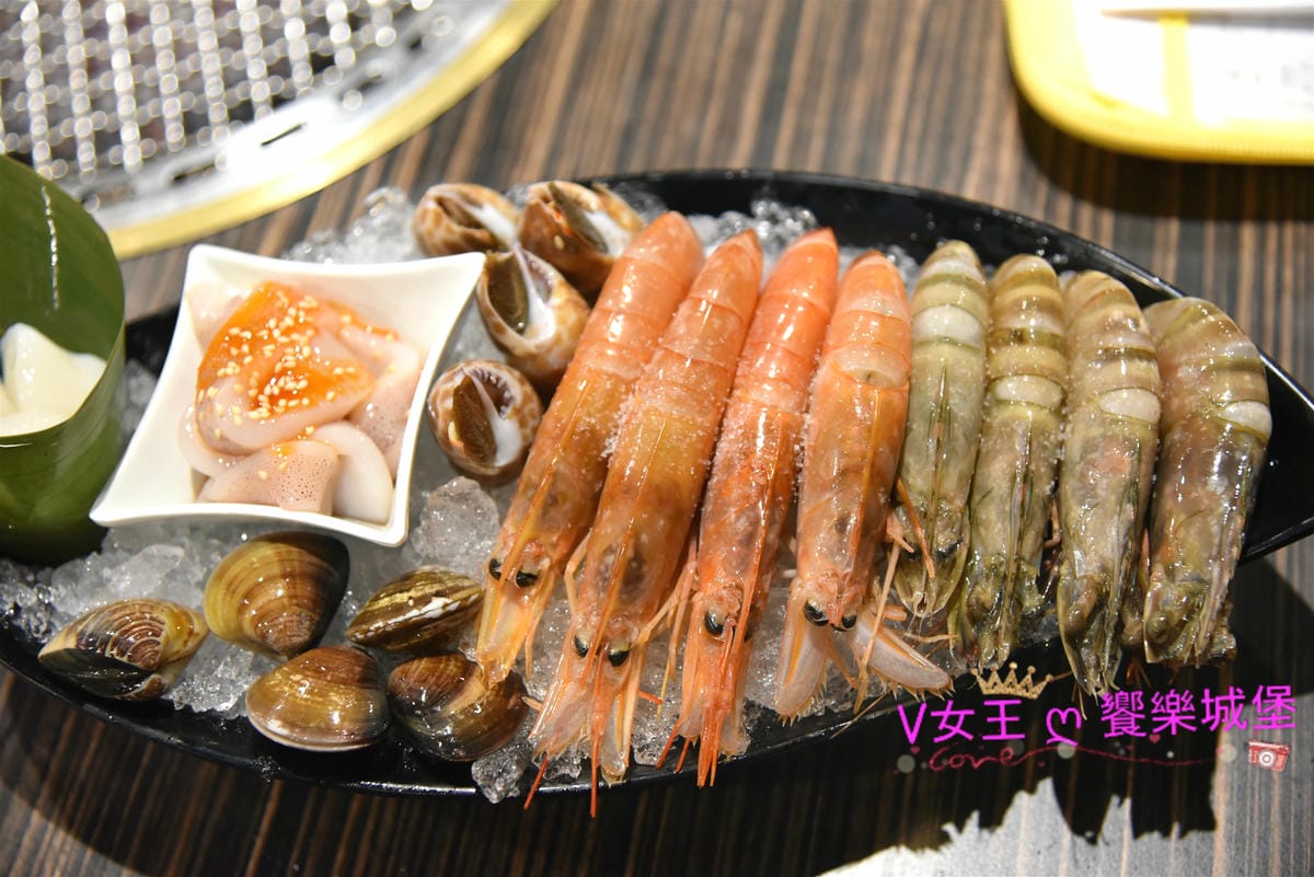 【新北樹林燒烤吃到飽】好客燒烤 樹林秀泰店 寬敞環境、豐