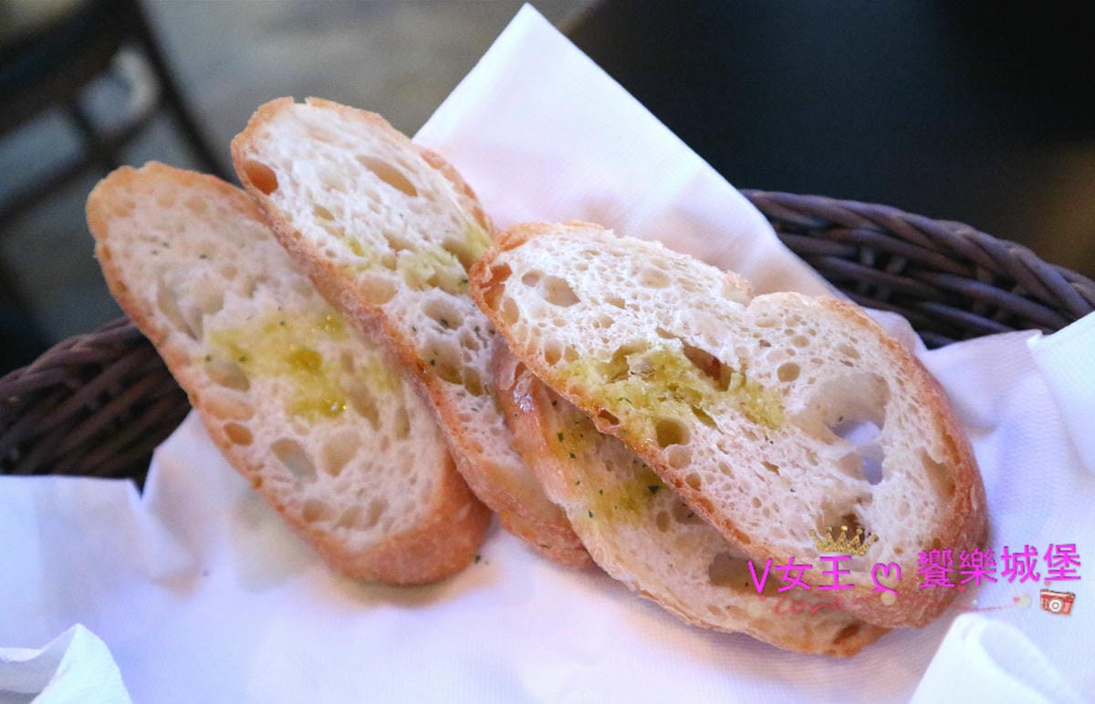 IMG_0087_meitu_21.jpg IMG_0087_meitu_21.jpg