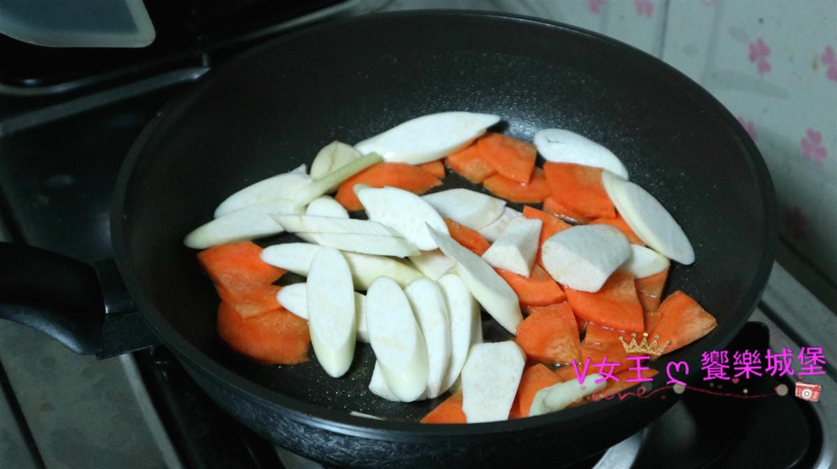 IMG_1343_meitu_3.jpg IMG_1343_meitu_3.jpg