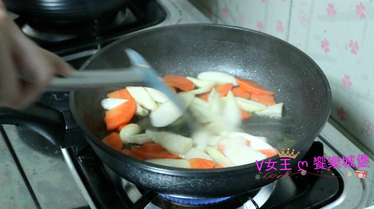 IMG_1346_meitu_5.jpg IMG_1346_meitu_5.jpg