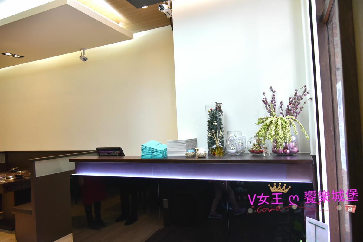 【板橋後站美食】化饈火鍋《原肉、海鮮、時蔬 專賣》來喔,快