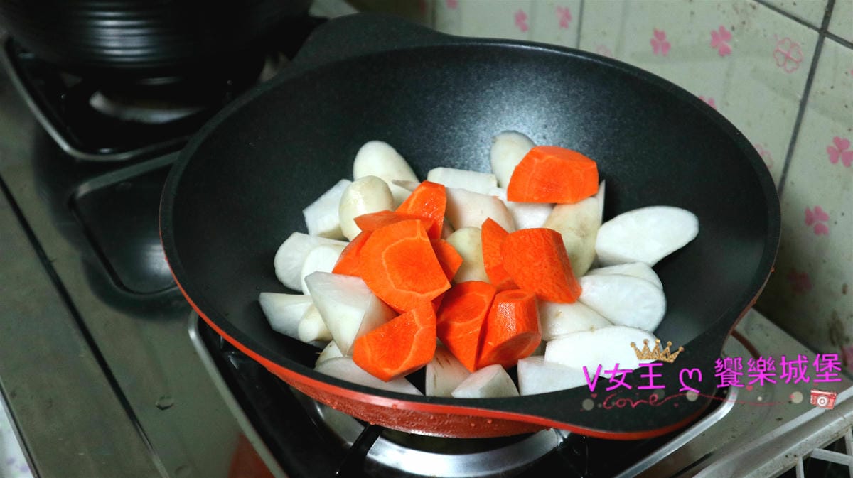 IMG_4073_meitu_2.jpg IMG_4073_meitu_2.jpg