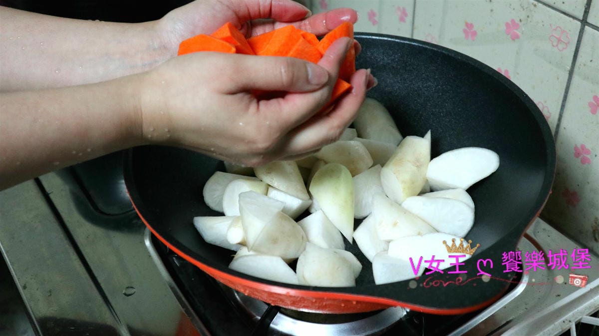 IMG_4072_meitu_1.jpg IMG_4072_meitu_1.jpg