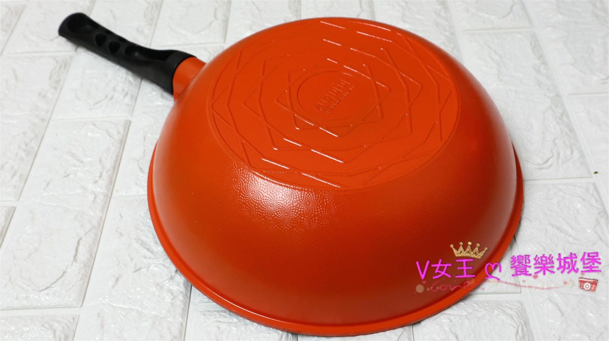 IMG_4039_meitu_86.jpg IMG_4039_meitu_86.jpg