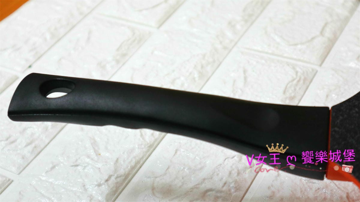 IMG_4054_meitu_95.jpg IMG_4054_meitu_95.jpg