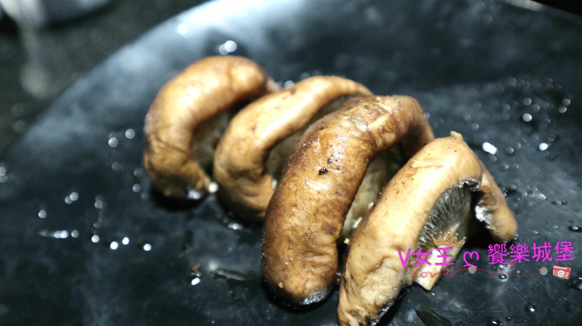 【西門町燒烤吃到飽推薦】老字號燒烤 燒匠 新鮮食材、親切