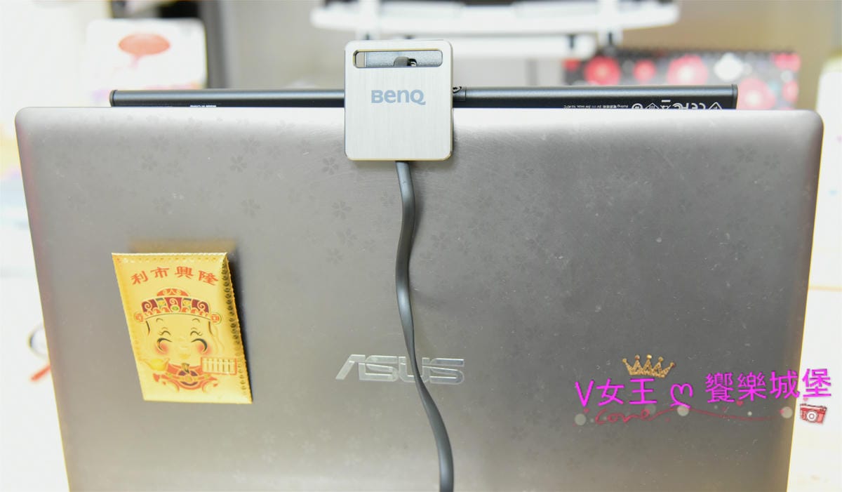 【筆電智能掛燈推薦】BenQ WiT ScreenBar L