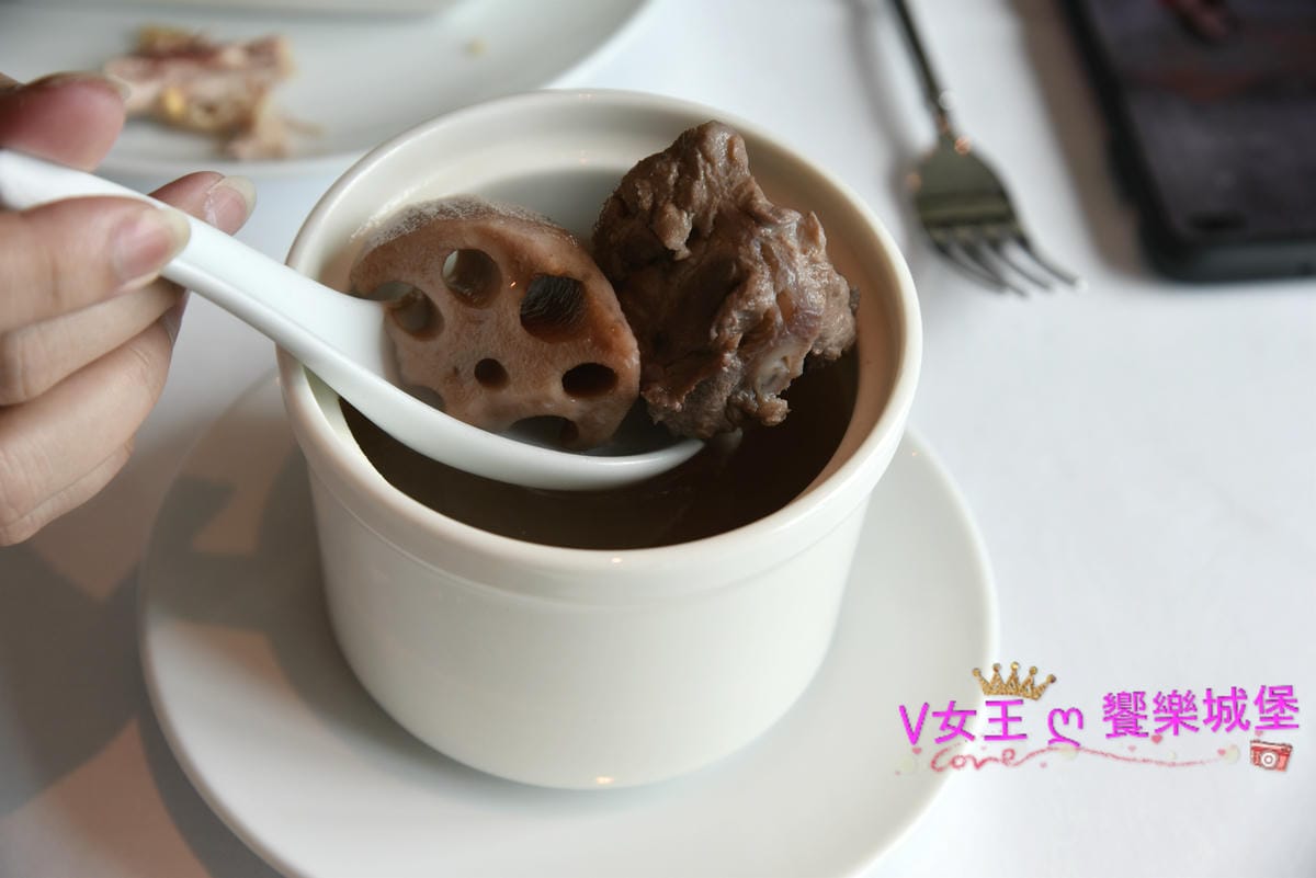 DSC_5628_meitu_164.jpg DSC_5628_meitu_164.jpg