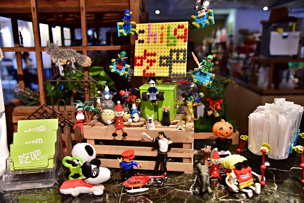 【西門町美食】台北 西門町意舍酒店「吃吧chiba」 巔覆傳統飯店華麗餐飲,加入街頭藝人隨性風格,創造出隨性、自在、慵懶 的用餐空間 - 第38張圖 DSC_8607 -1