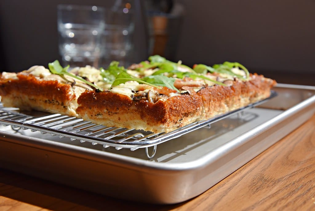 【西門町美食】台北 西門町意舍酒店「吃吧chiba」 巔覆傳統飯店華麗餐飲,加入街頭藝人隨性風格,創造出隨性、自在、慵懶 的用餐空間 - 第31張圖 DSC_8566 -1