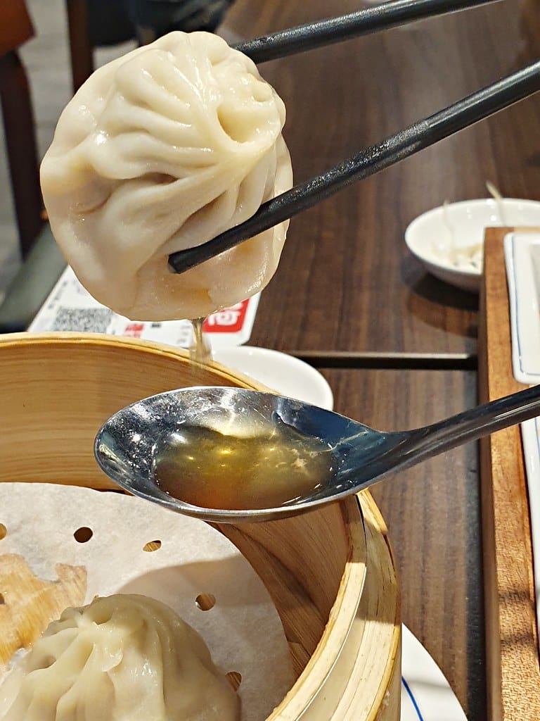 【新莊美食】饗記.呷麵呷麵平價麵舖 新莊店 台式平民小吃、工業風格環境,給人特別又創意的 ” 呷麵 ” 氛圍 - 第15張圖 20191020_132242 -1