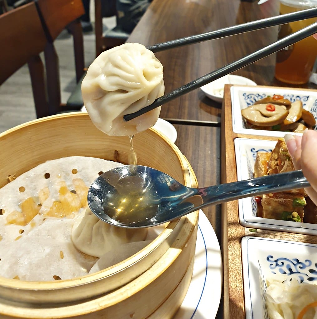 【新莊美食】饗記.呷麵呷麵平價麵舖 新莊店 台式平民小吃、工業風格環境,給人特別又創意的 ” 呷麵 ” 氛圍 - 第14張圖 20191020_132231 -1