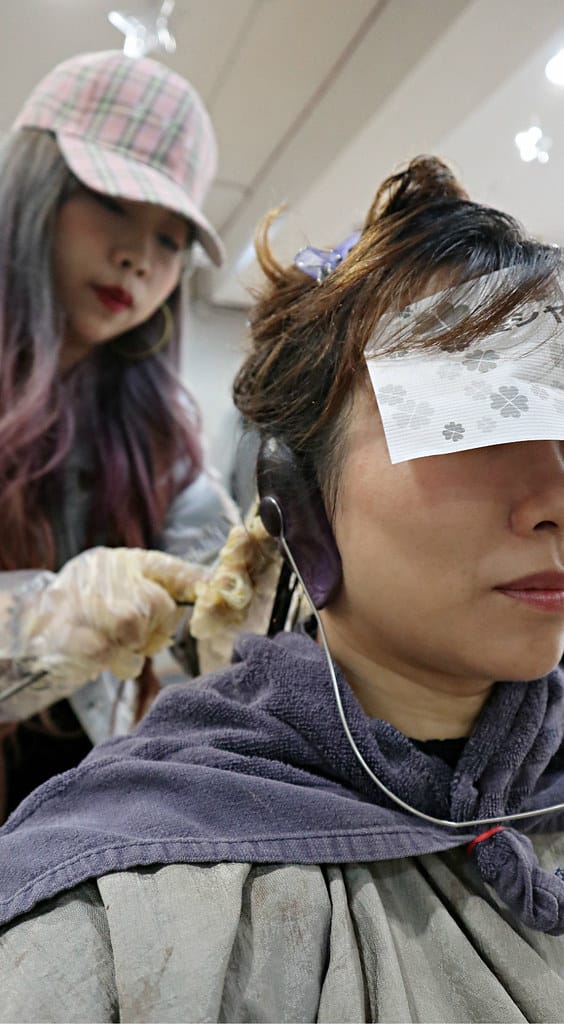 【永和髮廊推薦】時光藝廊 time hair salon 專業技術、親民價格、文青風環境,給你舒適的變美空間,設計師Nico 快手服務讓你轉眼間就能變美美的。。。 - 第21張圖 IMG_9507 -1_meitu_8