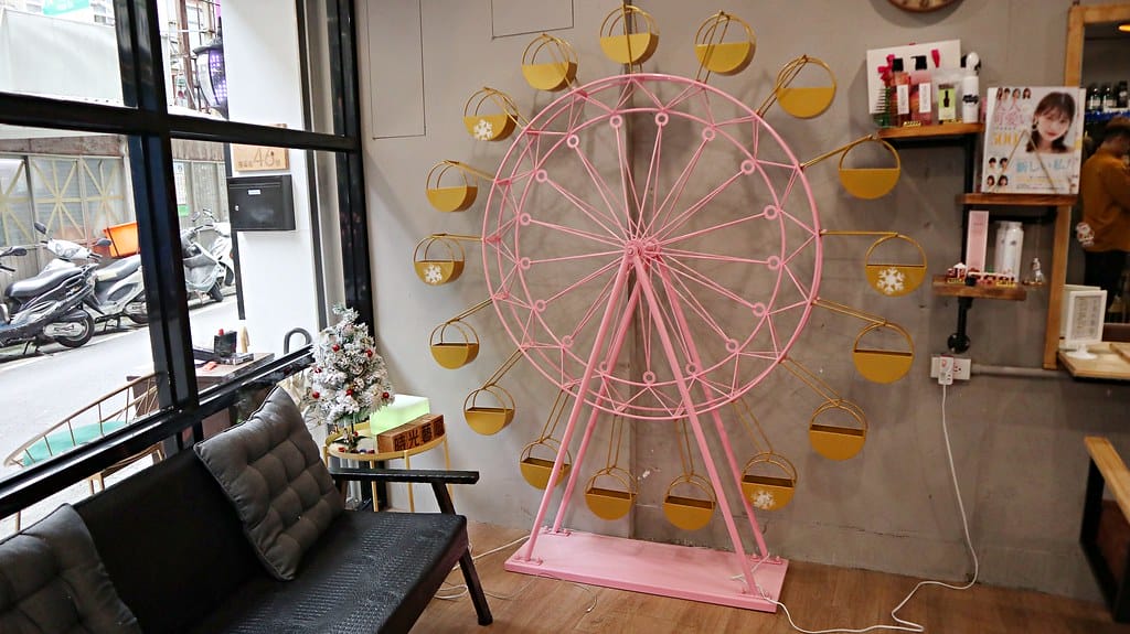 【永和髮廊推薦】時光藝廊 time hair salon 專業技術、親民價格、文青風環境,給你舒適的變美空間,設計師Nico 快手服務讓你轉眼間就能變美美的。。。 - 第9張圖 IMG_9484 -1