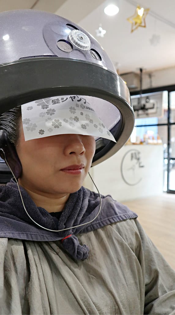 【永和髮廊推薦】時光藝廊 time hair salon 專業技術、親民價格、文青風環境,給你舒適的變美空間,設計師Nico 快手服務讓你轉眼間就能變美美的。。。 - 第22張圖 IMG_9508 -1_meitu_9