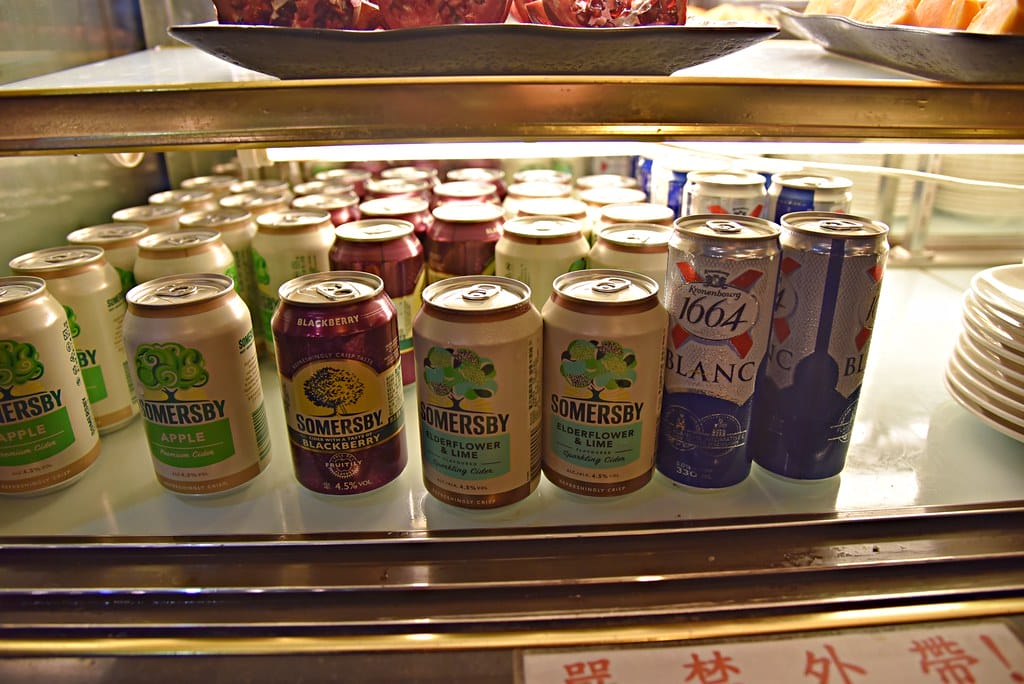 【西門町吃到飽推薦】 天外天精緻火鍋 昆明店 賓士鍋一次給你三種想要的湯頭、9種肉品、哈根達斯、詩莊堡蘋果酒 無限飲用任你暢飲,台北宵夜美食、台北宵夜火鍋推薦。。 - 第27張圖 DSC_0680 -1