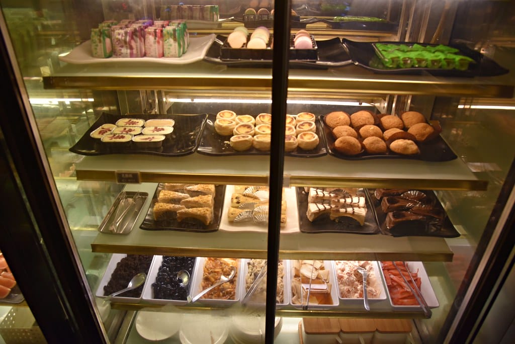 【西門町吃到飽推薦】 天外天精緻火鍋 昆明店 賓士鍋一次給你三種想要的湯頭、9種肉品、哈根達斯、詩莊堡蘋果酒 無限飲用任你暢飲,台北宵夜美食、台北宵夜火鍋推薦。。 - 第25張圖 DSC_0665 -1