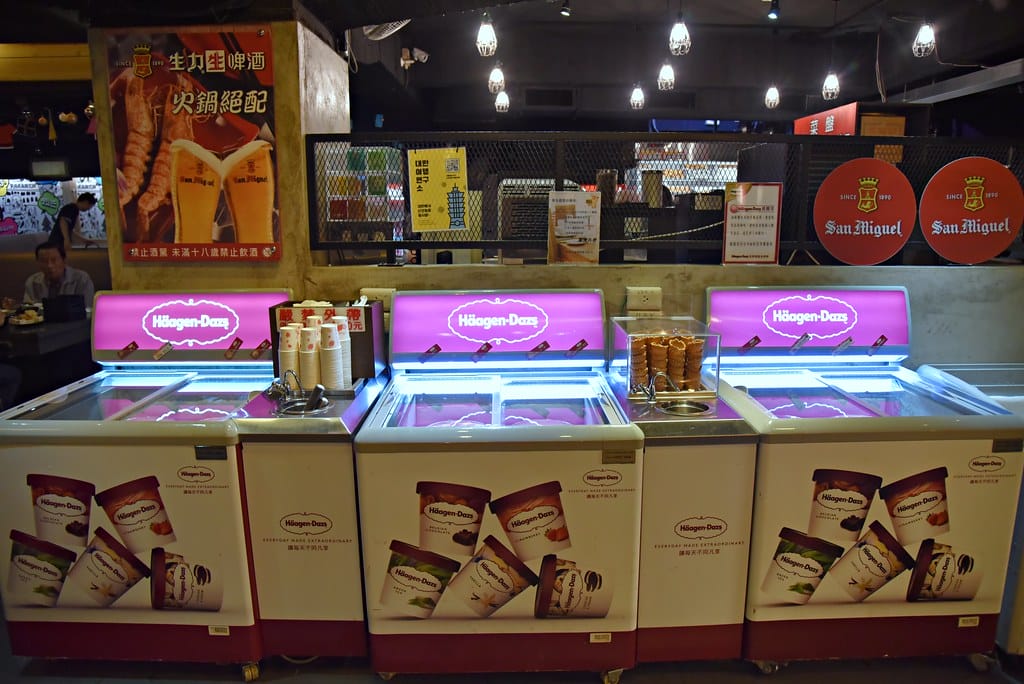 【西門町吃到飽推薦】 天外天精緻火鍋 昆明店 賓士鍋一次給你三種想要的湯頭、9種肉品、哈根達斯、詩莊堡蘋果酒 無限飲用任你暢飲,台北宵夜美食、台北宵夜火鍋推薦。。 - 第28張圖 DSC_0663 -1