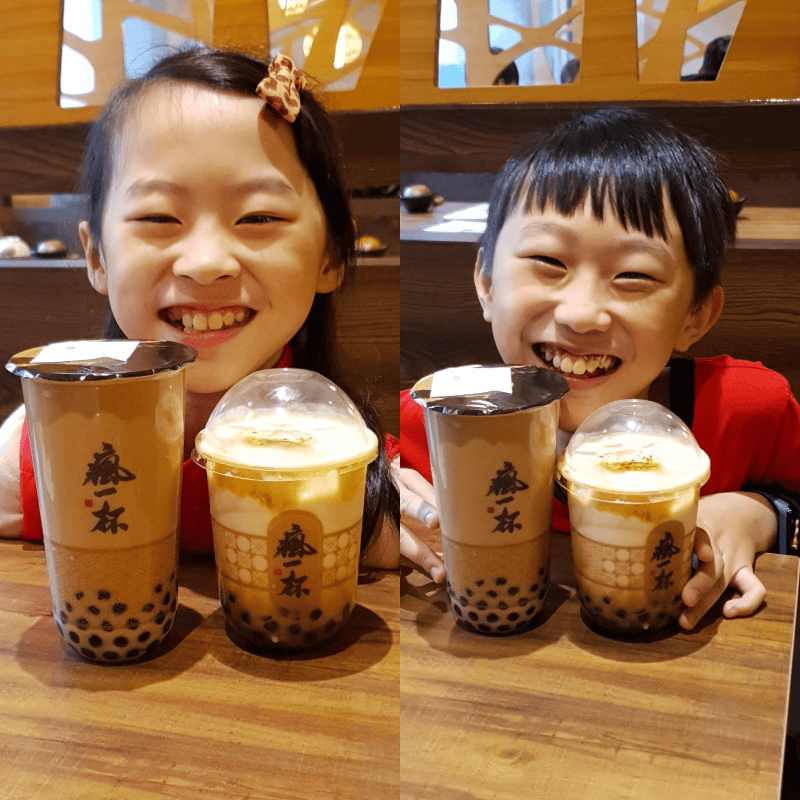 【新莊火鍋美食】 瘋一鍋頂鮮鍋物 瘋滿足大蝦鍋雙人套餐,給你 ” 好蝦 ” 的一鍋美味,配上一杯現調手搖飲,全台獨家火鍋搭配特調手搖,吃好鍋配好茶,真是霸氣的一餐 ! - 第37張圖 collage