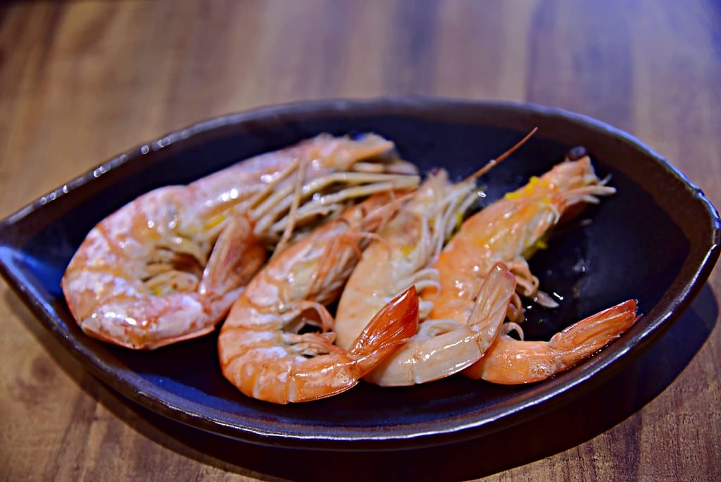 【新莊火鍋美食】 瘋一鍋頂鮮鍋物 瘋滿足大蝦鍋雙人套餐,給你 ” 好蝦 ” 的一鍋美味,配上一杯現調手搖飲,全台獨家火鍋搭配特調手搖,吃好鍋配好茶,真是霸氣的一餐 ! - 第35張圖 DSC_0814 -1