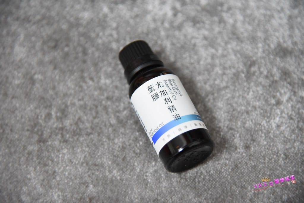 【香氛生活】朵瓦洛天然精油 免加水精油霧化機,美國進口天然精油,讓我在家就可享受頂級香氛享受,加贈空調擴香夾,讓開車出遊也可以將香氛帶著走。。。。 - 第19張圖 batch_DSC_1221