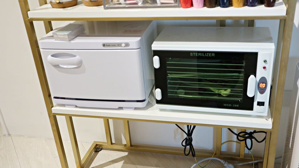 【台北美甲分享】捷運忠孝復興站 Winnie美學 東區美甲美睫/日式無痛除毛 舒適放鬆的環境,提供最專業的女王頂級足部保養服務,讓我跟腳底硬皮、死皮大聲說Bey Bey - 第11張圖 IMG_0649 -1