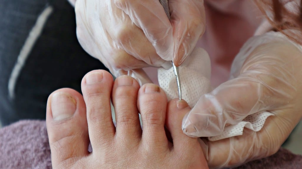 【台北美甲分享】捷運忠孝復興站 Winnie美學 東區美甲美睫/日式無痛除毛 舒適放鬆的環境,提供最專業的女王頂級足部保養服務,讓我跟腳底硬皮、死皮大聲說Bey Bey - 第31張圖 IMG_0703 -1