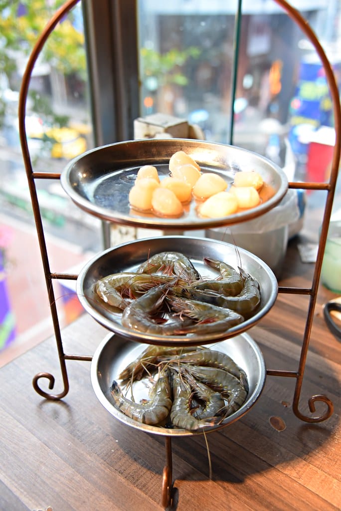 【西門韓式烤肉】捷運西門站 肉倉韓式烤肉 無法出國那就來個韓式料理吃到飽吧 ! 韓式小菜、韓式熱食、韓式燒烤 任你吃,多樣化的選擇讓您一次品嚐各種韓式經典美食! - 第39張圖 DSC_1755 -1