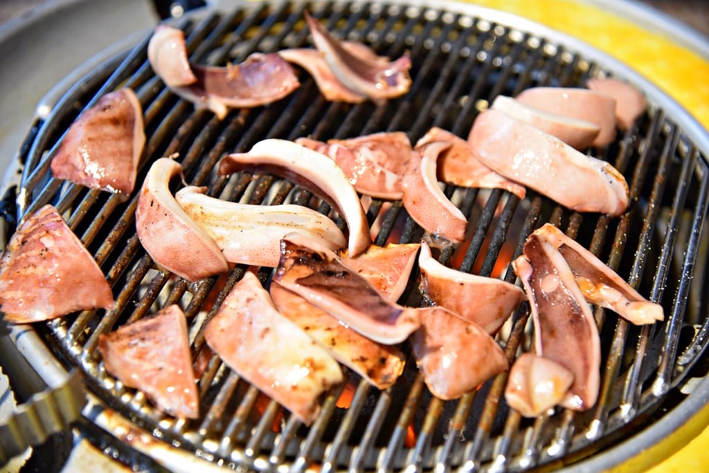 【西門韓式烤肉】捷運西門站 肉倉韓式烤肉 無法出國那就來個韓式料理吃到飽吧 ! 韓式小菜、韓式熱食、韓式燒烤 任你吃,多樣化的選擇讓您一次品嚐各種韓式經典美食! - 第50張圖 DSC_1784 -1