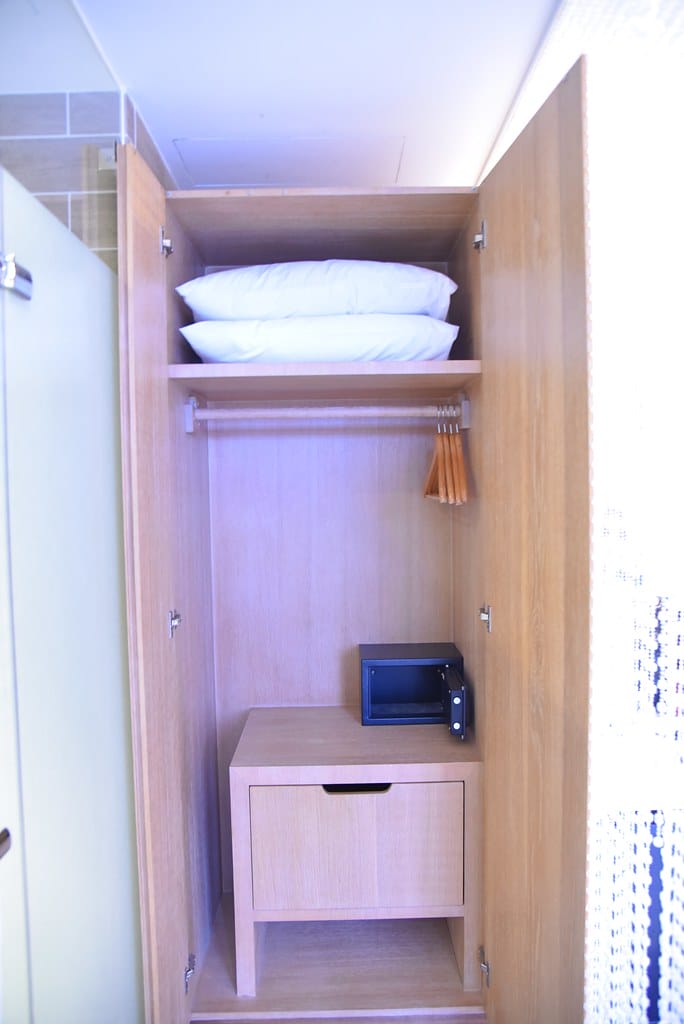 【高雄住宿分享】旗津道沙灘酒店 一泊二食 鄰近旗津老街、彩虹教堂、貝殼館,無法出國就來高雄享受 陽光、沙灘、海浪 感受台灣南端之美吧 ! 飯店篇 (上) - 第15張圖 DSC_1956 -1