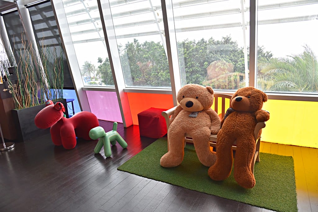 【高雄住宿分享】旗津道沙灘酒店 一泊二食 鄰近旗津老街、彩虹教堂、貝殼館,無法出國就來高雄享受 陽光、沙灘、海浪 感受台灣南端之美吧 ! 飯店篇 (上) - 第6張圖 DSC_1932 -1