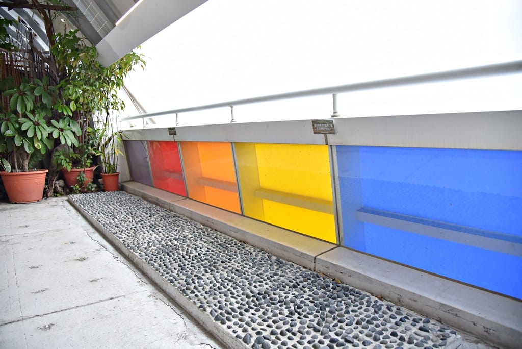 【高雄住宿分享】旗津道沙灘酒店 一泊二食 鄰近旗津老街、彩虹教堂、貝殼館,無法出國就來高雄享受 陽光、沙灘、海浪 感受台灣南端之美吧 ! 飯店篇 (上) - 第30張圖 DSC_2015 -1