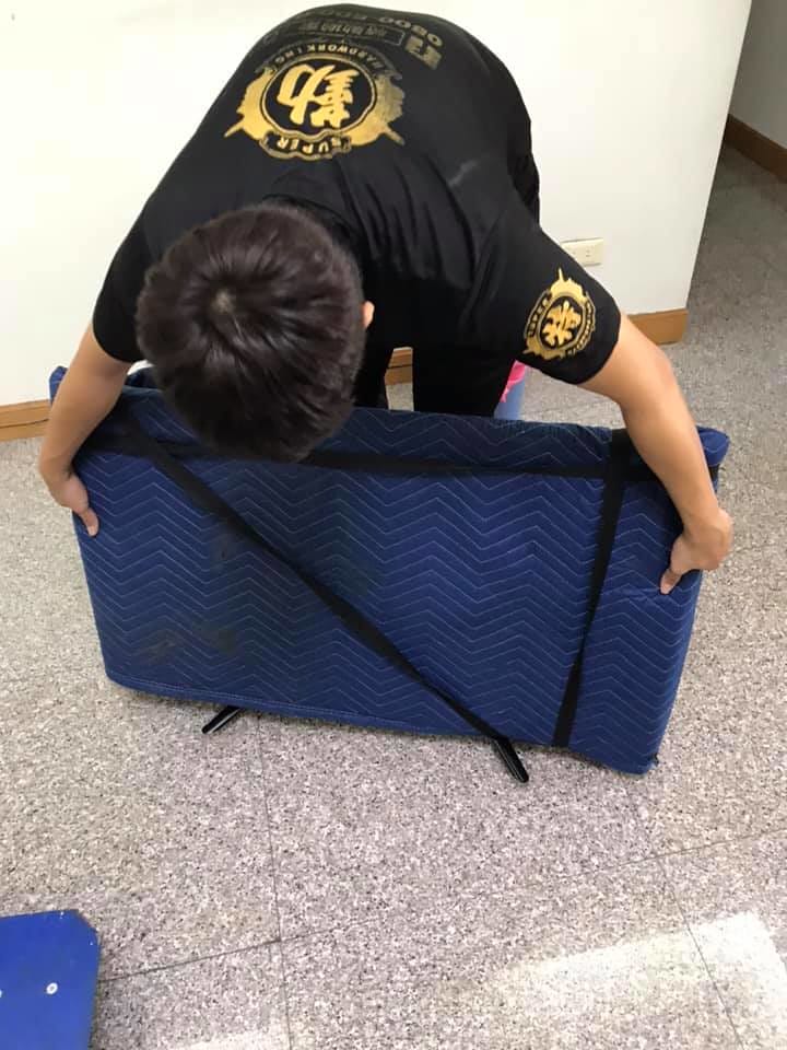 72396881_1995706440569479_940301296102014976_n