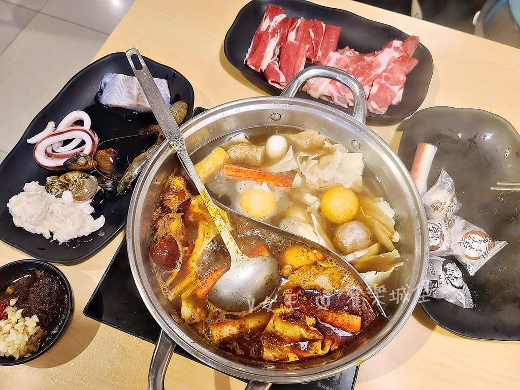 何家香香 麻辣鍋鴛鴦鍋 ll 中和吃到飽麻辣鍋,全時段49 batch_20240607_121756-1