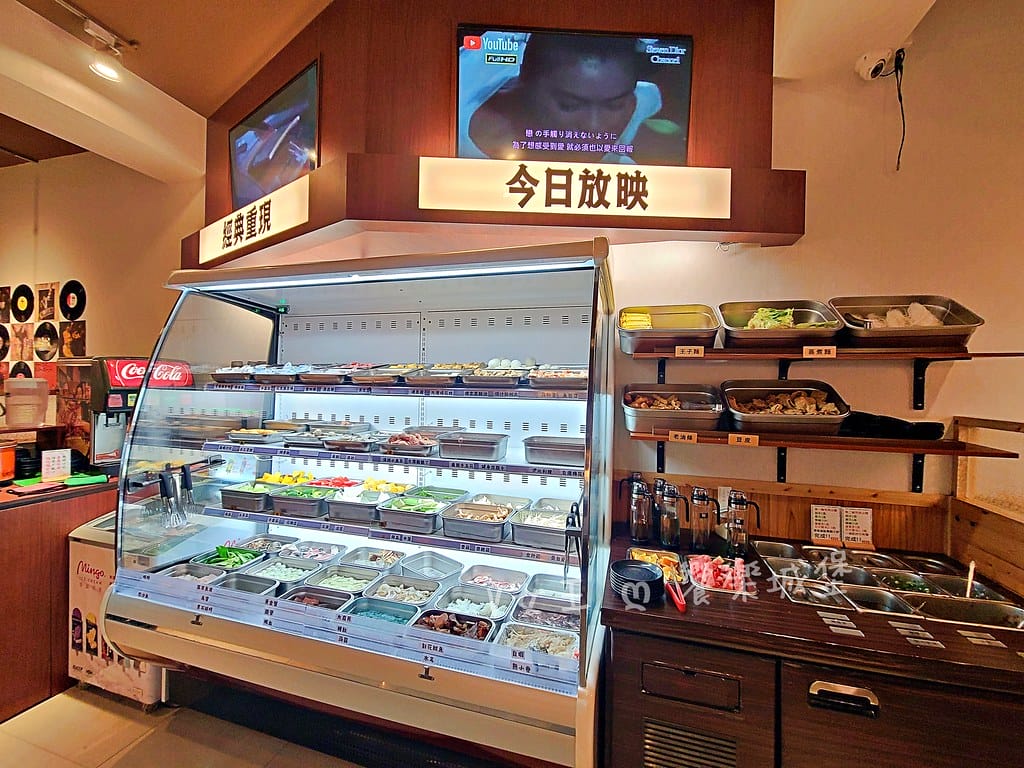 何家香香 麻辣鍋鴛鴦鍋 ll 中和吃到飽麻辣鍋,全時段49 batch_20240607_121336-1