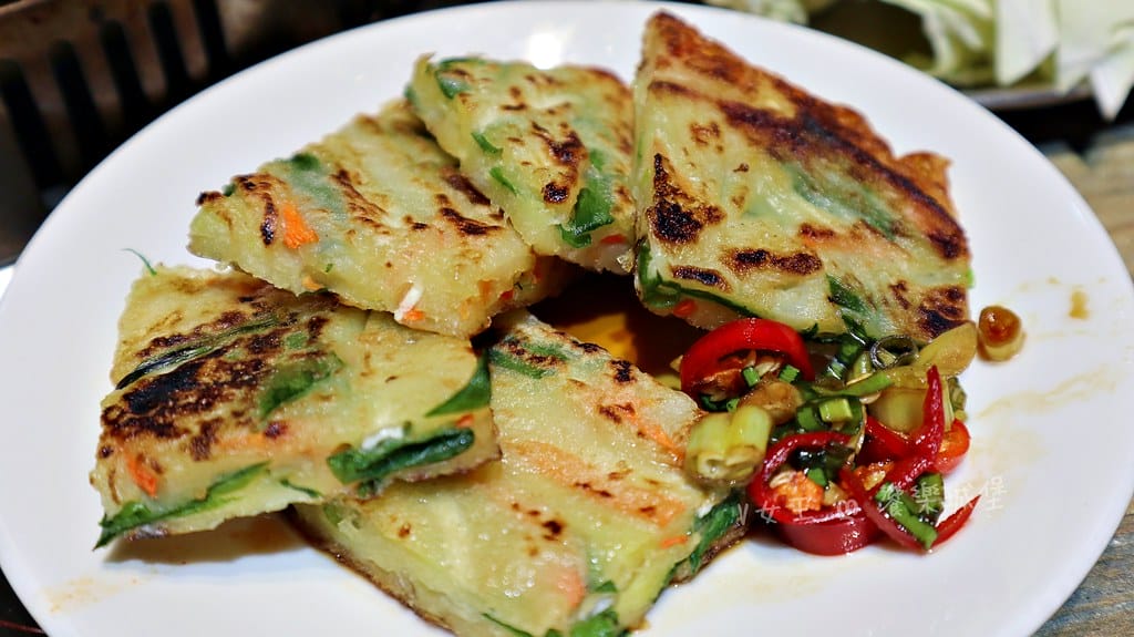 阿豬嘻烤肉村西門韓式吃到飽,平民價位一次讓你享有韓式火鍋+ batch_IMG_4441-1