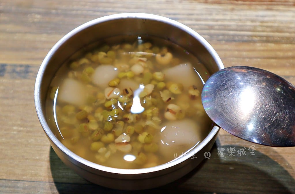 阿豬嘻烤肉村西門韓式吃到飽,平民價位一次讓你享有韓式火鍋+ batch_IMG_4458-1