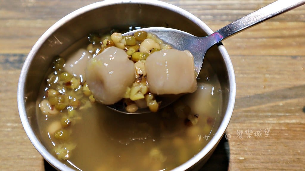 阿豬嘻烤肉村西門韓式吃到飽,平民價位一次讓你享有韓式火鍋+ batch_IMG_4460-1