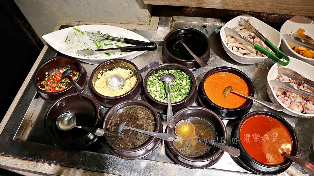 阿豬嘻烤肉村西門韓式吃到飽,平民價位一次讓你享有韓式火鍋+ batch_IMG_4367-1