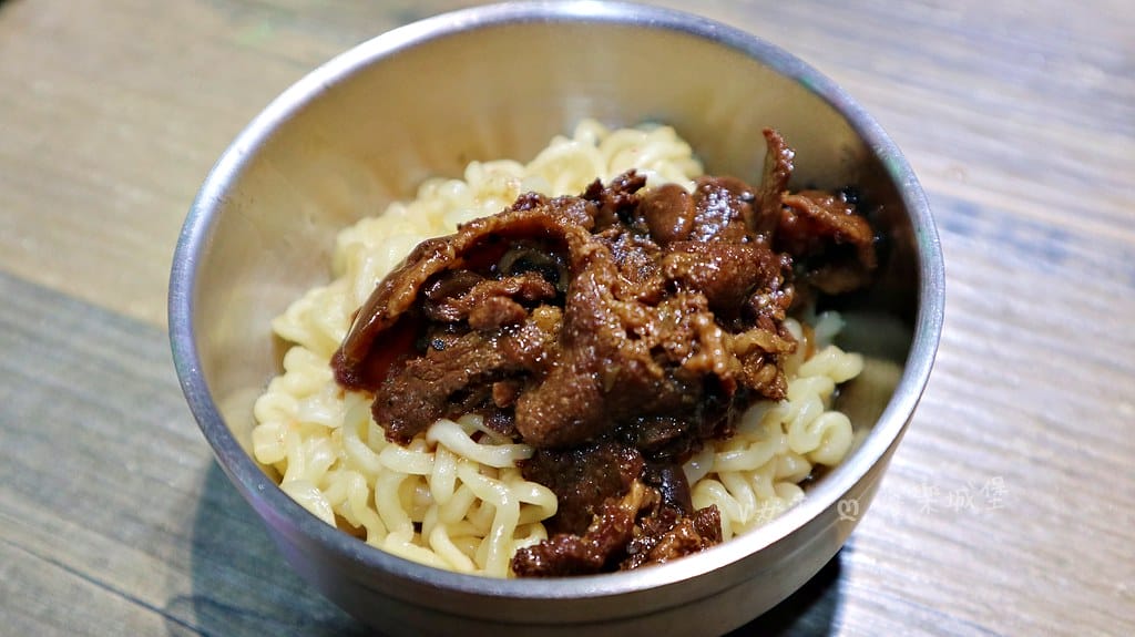 阿豬嘻烤肉村西門韓式吃到飽,平民價位一次讓你享有韓式火鍋+ batch_IMG_4450-1